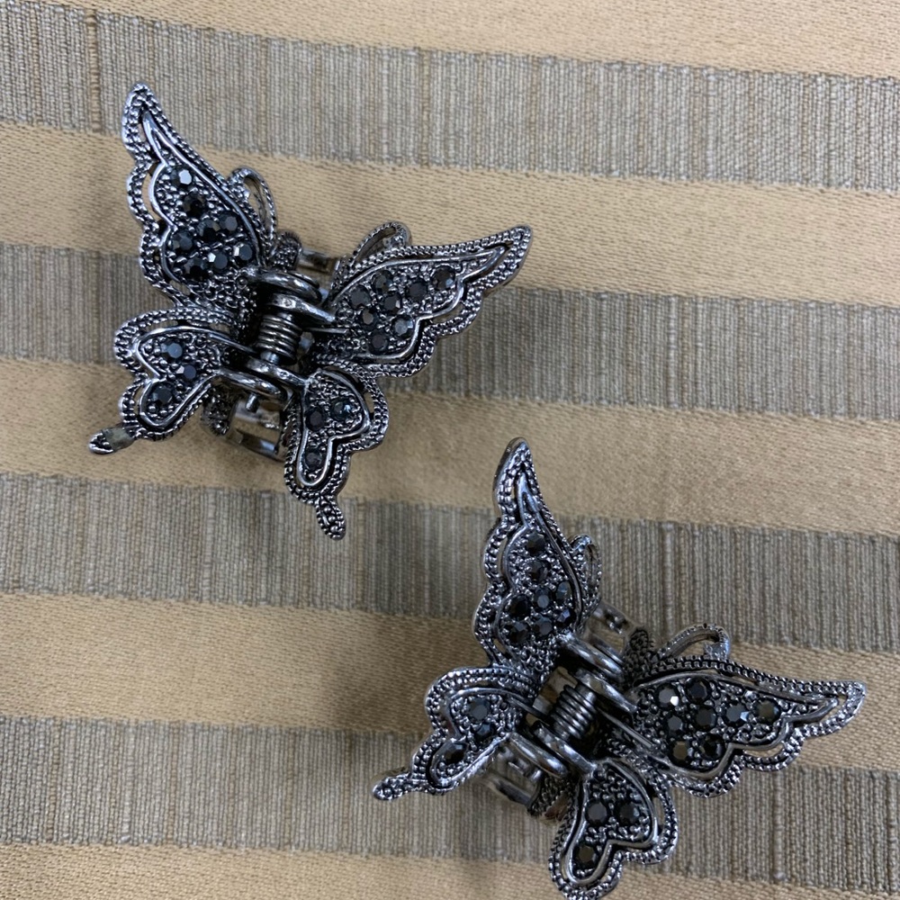 Crystal ✨Butterflies 🦋 🦋hair clips✨✨